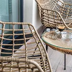 Апартамент - Free Parking, Close To Unihospital, Retail Park Area